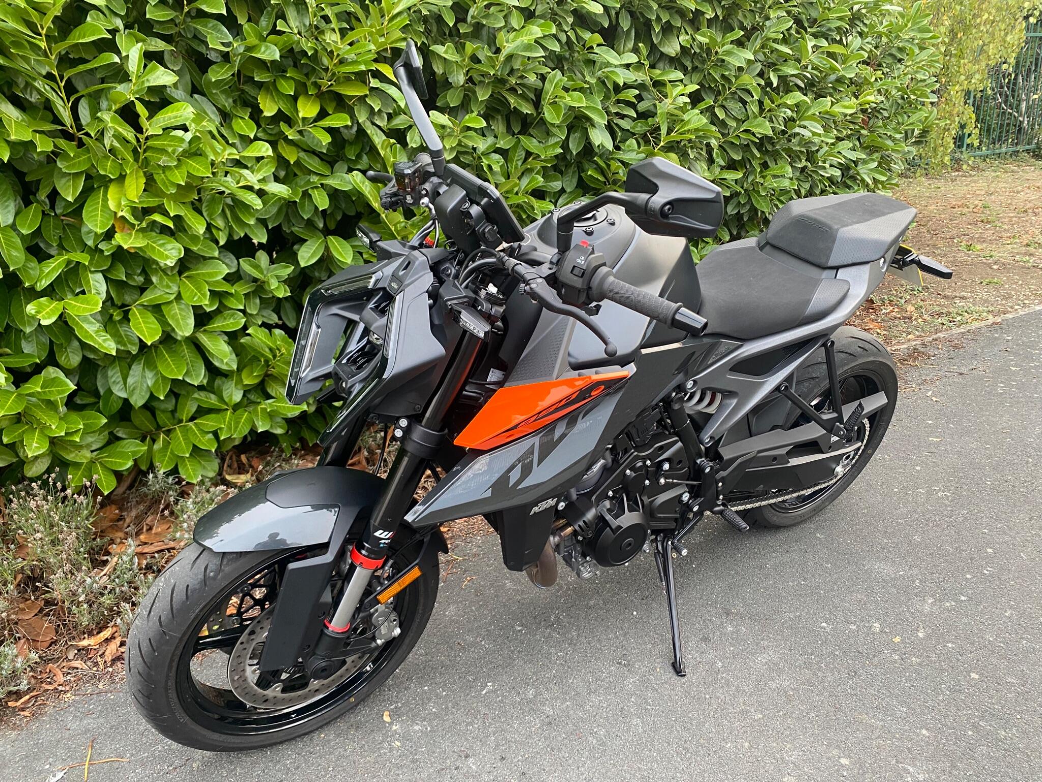 2025 25 Reg KTM 990 Duke